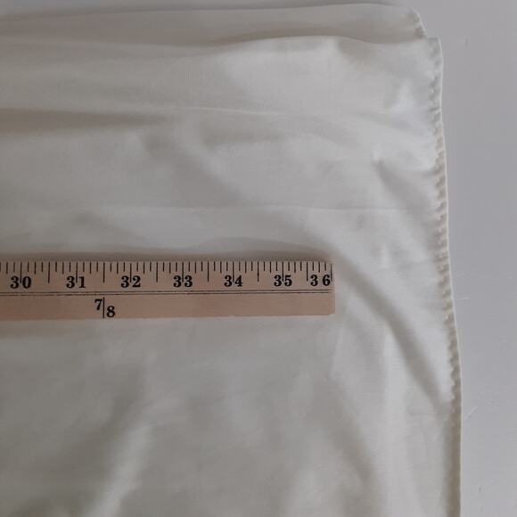 Vintage 80s Satin Lace Slip Dress Nightgown Cream Sleep Dress Scoop Neck Nightie - Picture 11 of 11